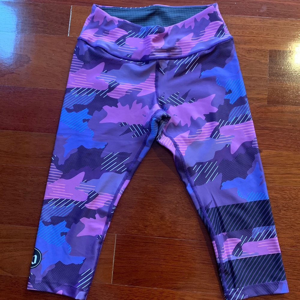 Wattie Ink purple capri running tights